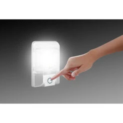 Plafoniera Brunner Auriga -Campeggio Negozio plafoniera brunner auriga involucro resistente 550 lumen 48 led 17